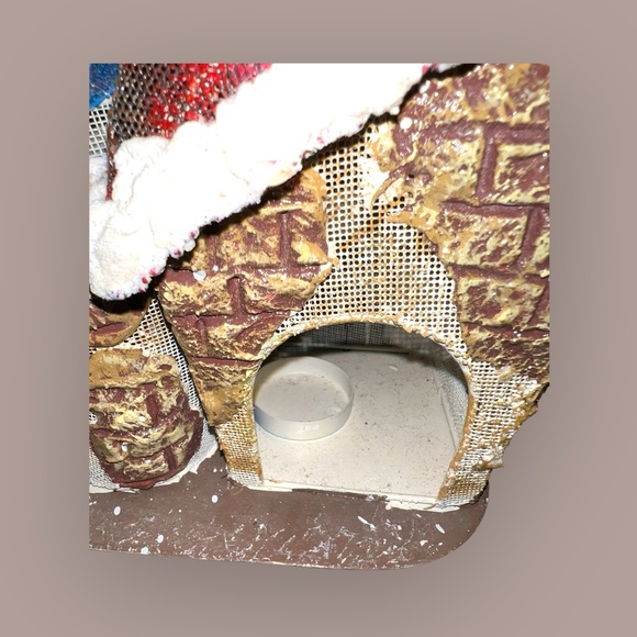 Santa’s Workshop’ 9” Metal Tea Light Display - Picture 9 of 16